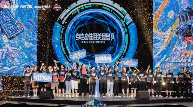 lol女枪与ez邪恶本子-英雄联盟女枪和 EZ 在邪恶本子里的别样魅力，让人脸红心跳